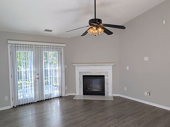 3rd image of 11024 Sandboar St