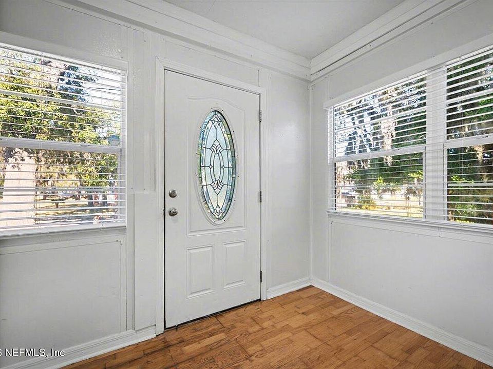 8109 OAKWOOD Street, Jacksonville, FL 32208 | Zillow