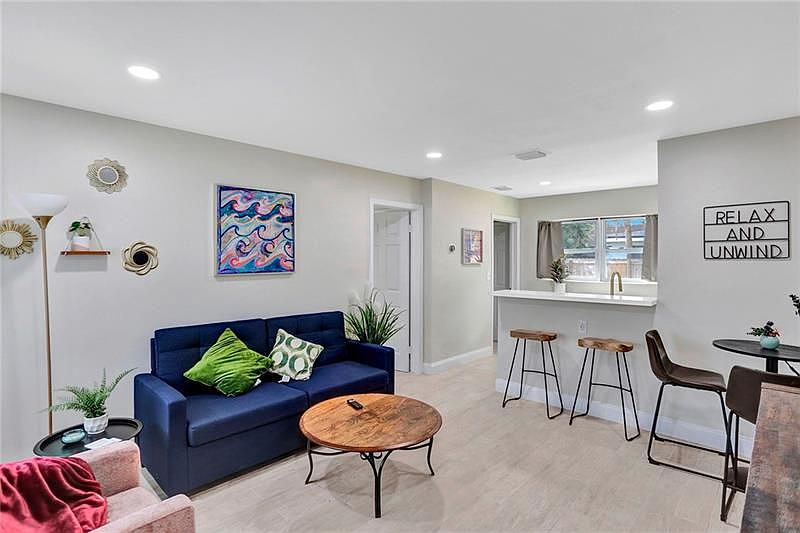 1st image of 3779 NE 10th Ave #3779