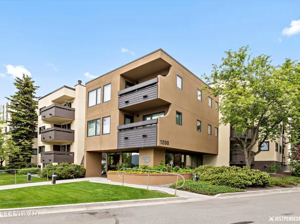1200 I St Unit 703, Anchorage, AK 99501