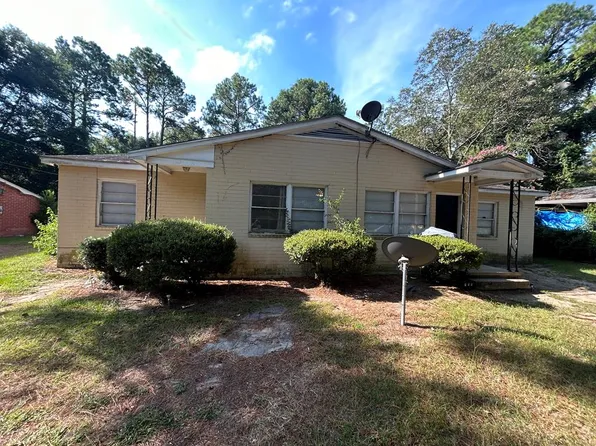 1208 Colquitt Ave APT B, Albany, GA 31707