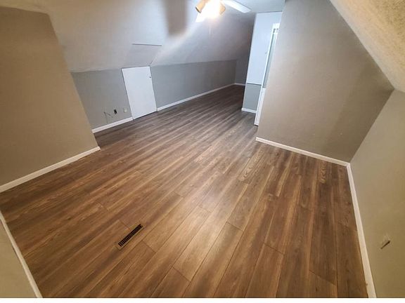4th image of 21310 Kenyon Dr