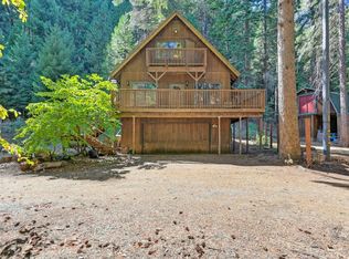 7104 Stacy Ln, Pollock Pines, CA 95726