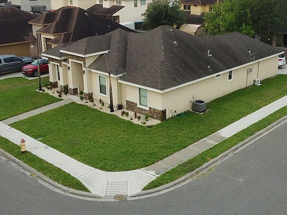 2nd image of 1302 Pheasant Dr