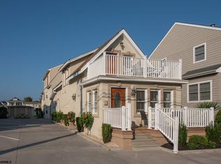 24 N Adams Ave #A, Margate City, NJ 08402