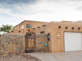 2067 Embassy Dr, Las Cruces, NM 88005