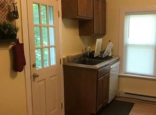 479 E New Lenox Rd, Pittsfield, MA 01201