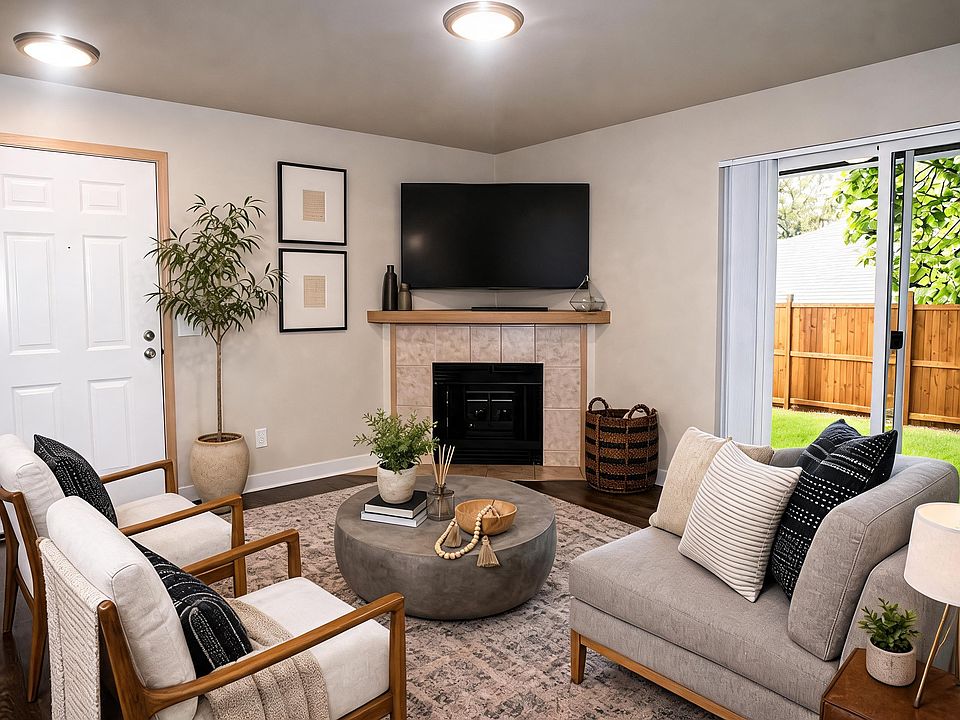 1st image of 1405 S 308th St APT 104