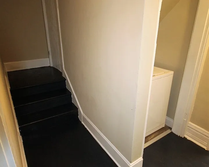 27 E Duncan St — Photo 19