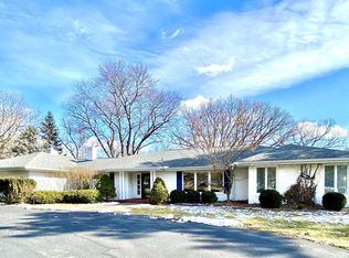 404 E High Point Rd, Peoria, IL 61614