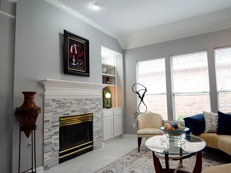 1211 Campton Ct — Photo 7