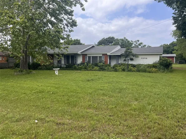 11208 Stone Rd, Burleson, TX 76028