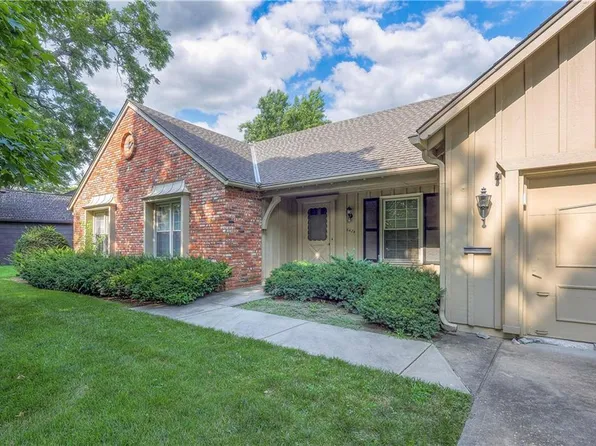 6424 Dearborn Dr, Mission, KS 66202