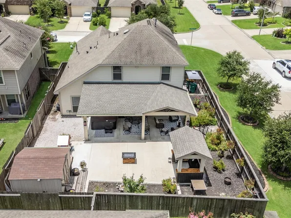 2803 Ridgecliff Court, Conroe, TX 77301