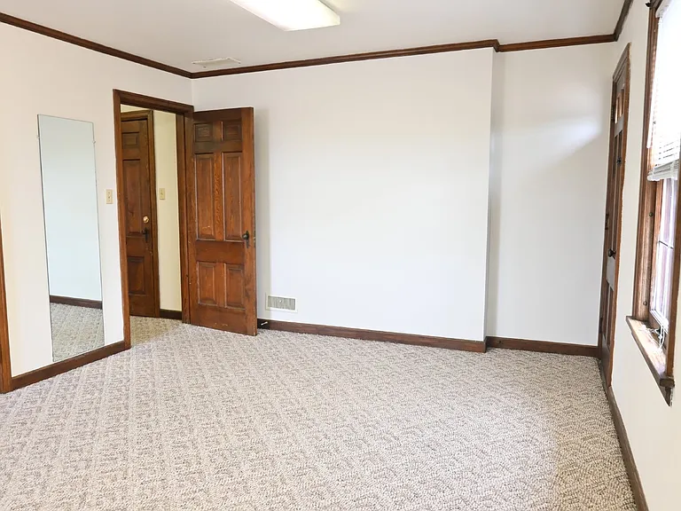 1317 College Ct #W — Photo 15
