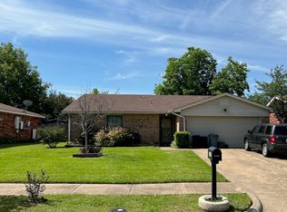 1602 Greywood Dr, Mesquite, TX 75149