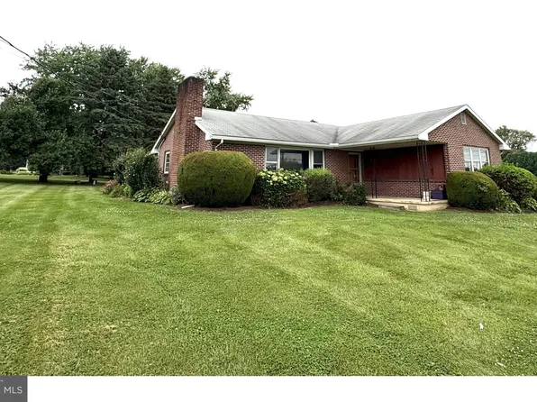 1546 E College Ave, Bellefonte, PA 16823