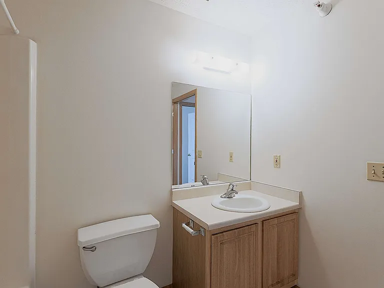 Park Ridge Apartments — Photo 84