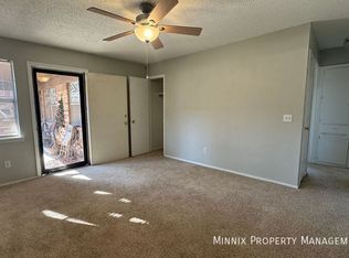 1407 Yonkers St #B, Plainview, TX 79072