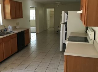 175 Grandview Ave, Valparaiso, FL 32580