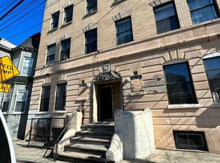 136 S 7th St #1LA, Newark, NJ 07107