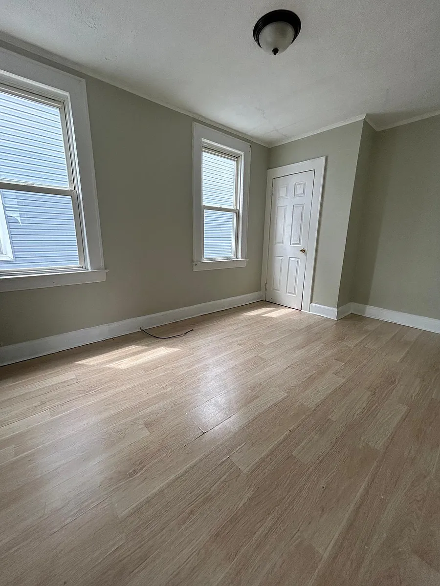 Building Photo - 418 Stuyvesant Ave #2