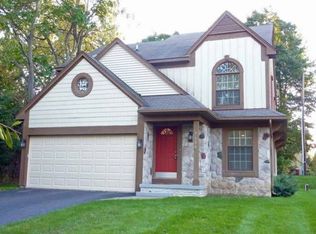 5608 Linton St, West Bloomfield, MI