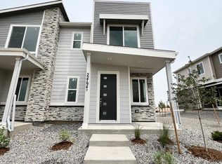 22794 E Tufts Pl UNIT B, Aurora, CO 80015