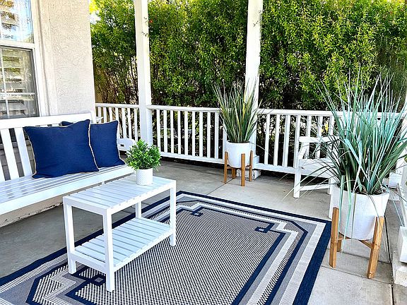 Wrap around front porch 