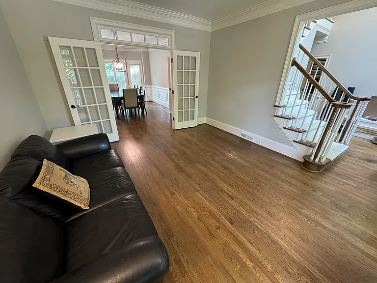 365 Fairleaf Ct — Photo 3