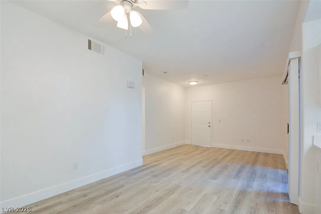 2 bed, 2.0 bath, 1033 sqft, $1,500 — Photo 4