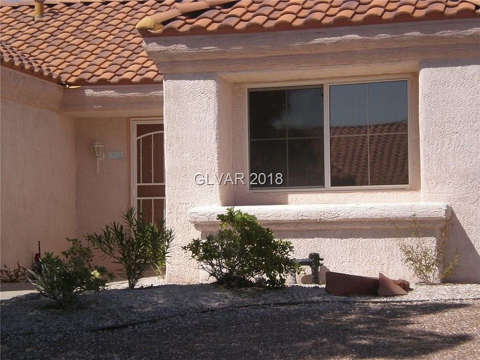 2nd image of 2637 Lotus Hill Dr #0
