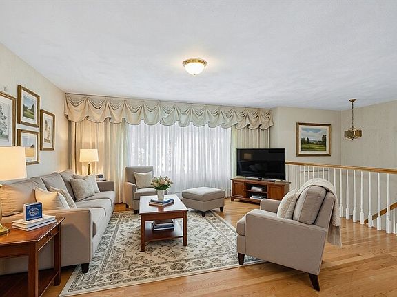 4th image of 5 Jeremiah Cir