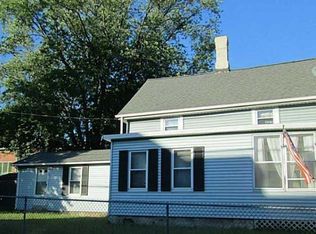 31 Cherry St, Pawtucket, RI 02860