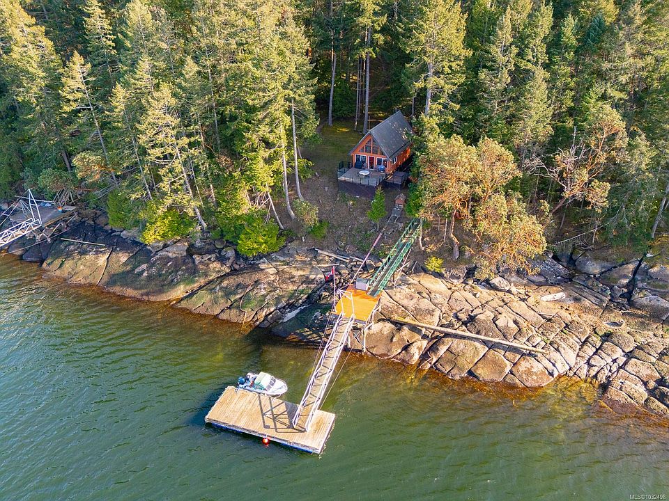 1st image of 188 Ling Cod Ln