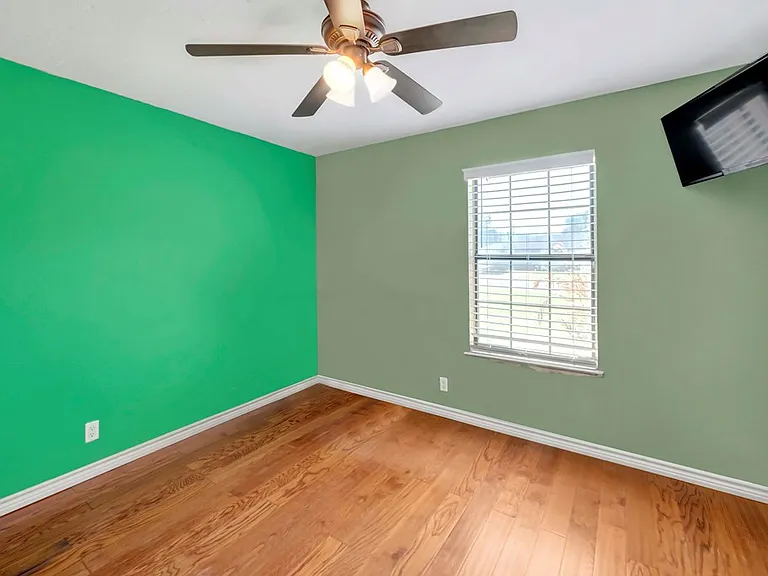 10803 E County Road 104 — Photo 16