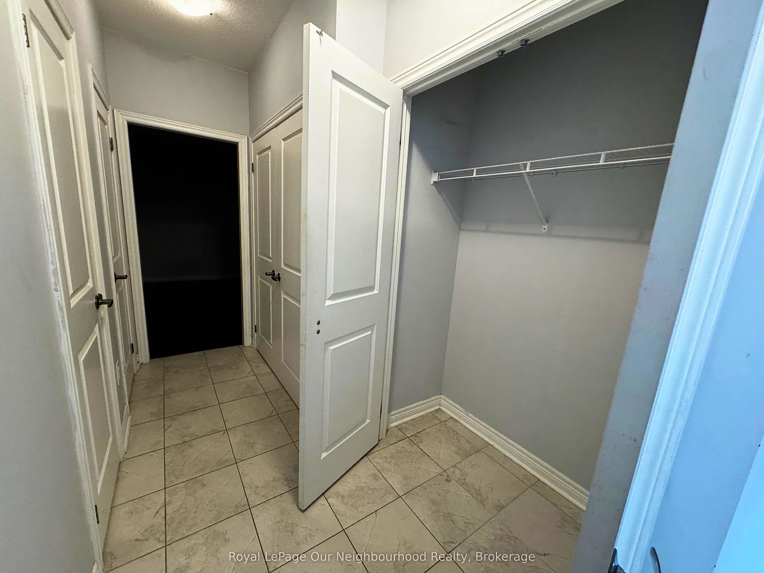 3 bed, $3,000 — Photo 4