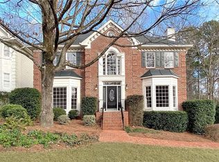 9190 Twelvestones Dr, Roswell, GA 30076