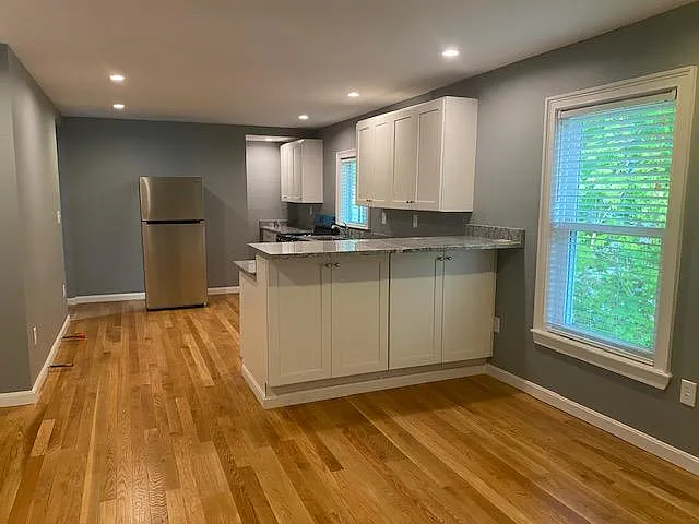 22 Summer St #2 — Photo 3
