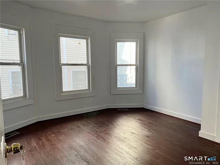 265 Bunnell St #1 — Photo 6