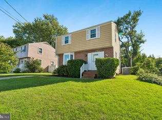2021 Norhurst Way N, Catonsville, MD 21228
