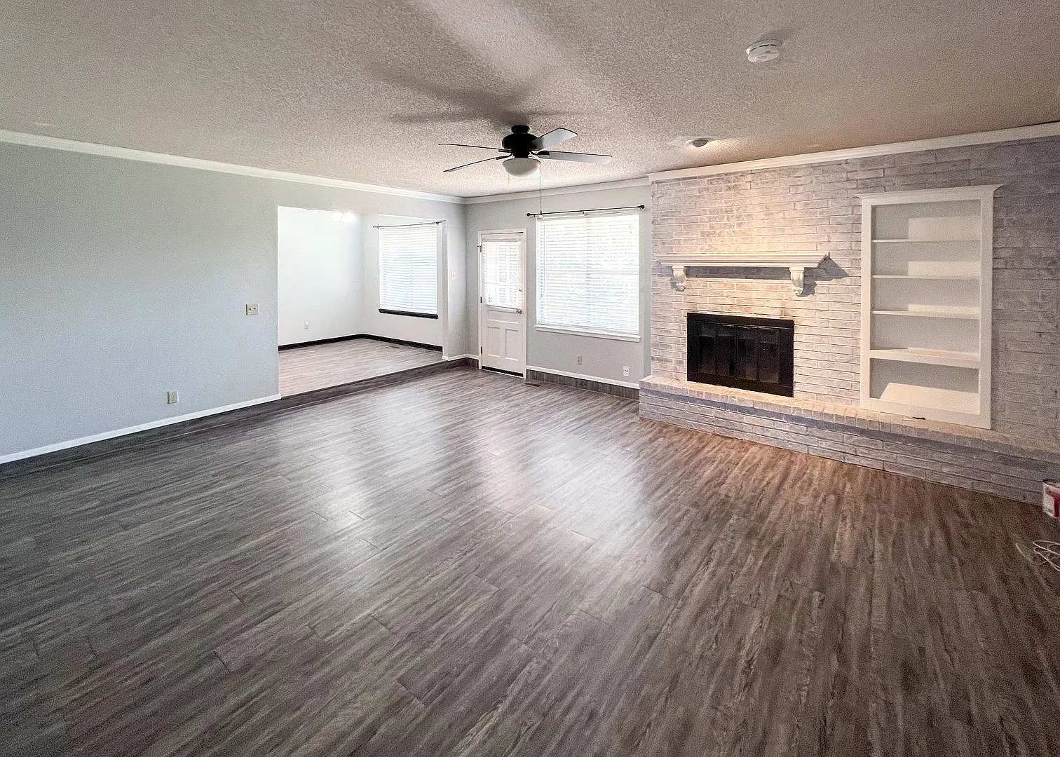 Charming 3-Bedroom Home Near Eastern & Memorial! — Photo 3