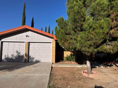 11671 Space Shuttle Ln, El Paso, TX, 79936