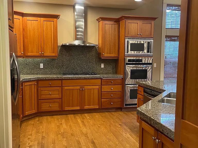 10964 NW Malia Ln — Photo 15