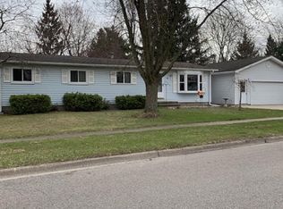 400 Cairns St, Tecumseh, MI