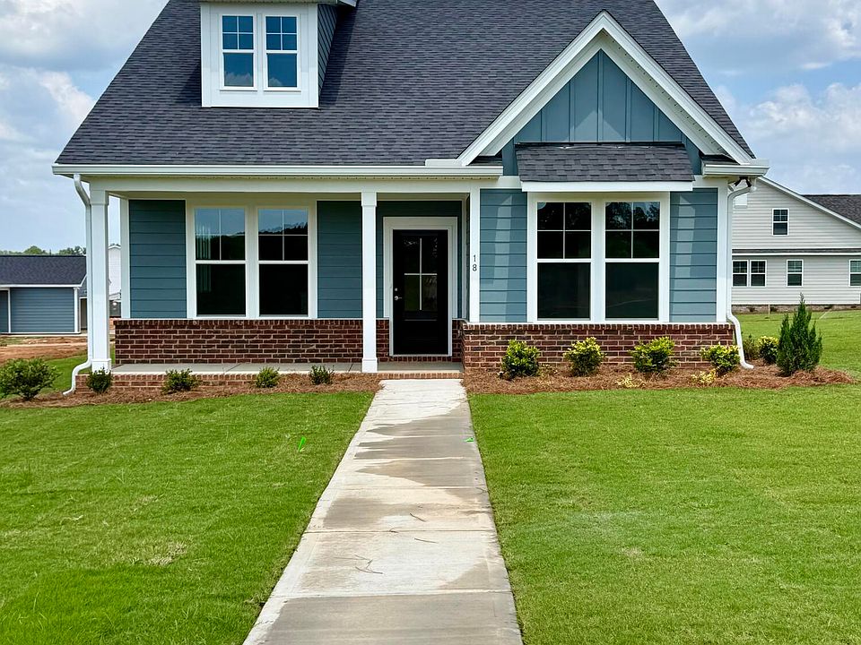 1st image of 18 Gill Ln