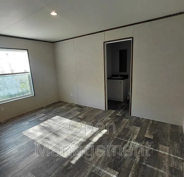 301 Mantle Ave #239KC — Photo 6