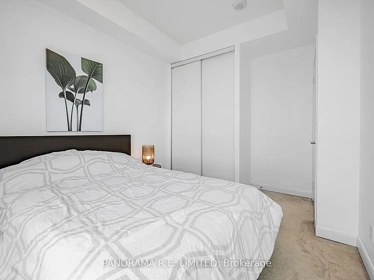 215 Sherway Gardens Rd #Penthouse 201 — Photo 13