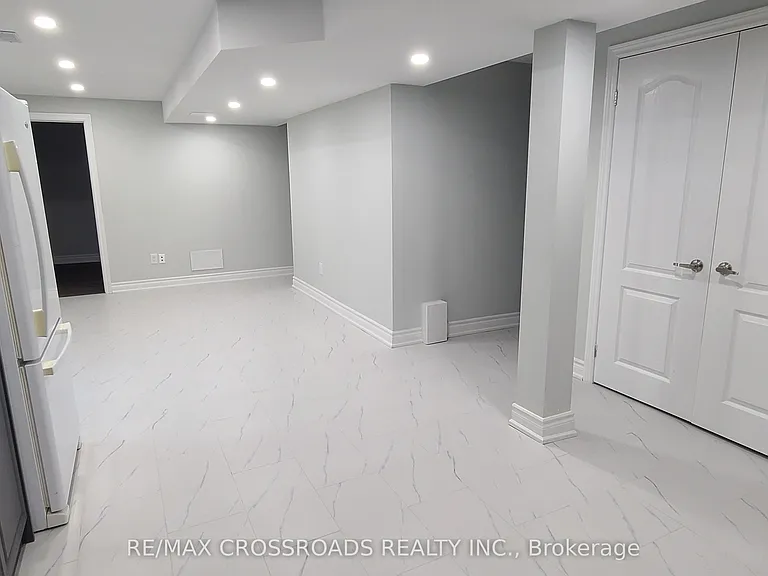 69 Bluebell Cres — Photo 5