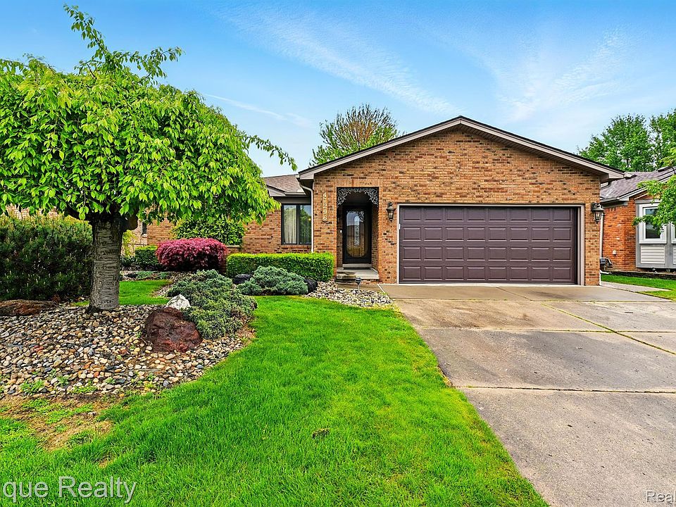 1st image of 47296 Sanborn Dr